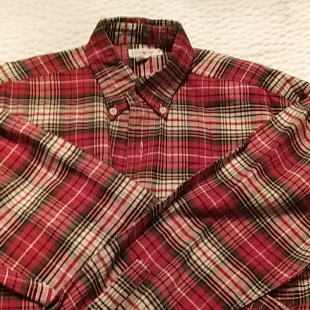 Shirt - Picture 8 of 8